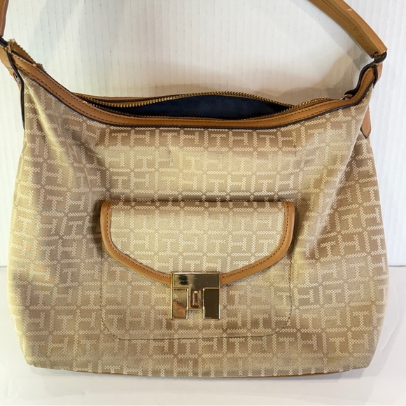 Tommy Hilfiger Navy & Logo Print Shoulder Bag – Red Zip Accent & Faux Leather - Picture 4 of 16